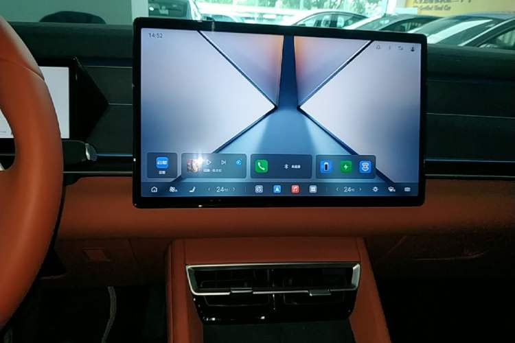 Used BYD Tang L 2025 EV 600KM All-Wheel-Drive LiDAR Flagship Model Audio And AC Panel