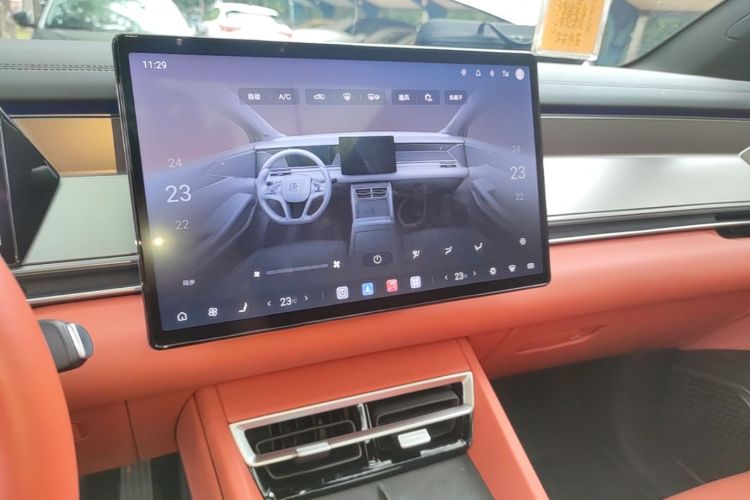 Used BYD Tang L 2025 DM 215KM LiDAR Flagship Model Audio And AC Panel