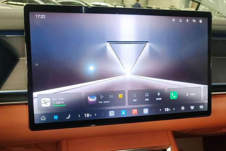 Used BYD Tang L 2025 DM 175KM Drone Player Edition Audio And AC Panel