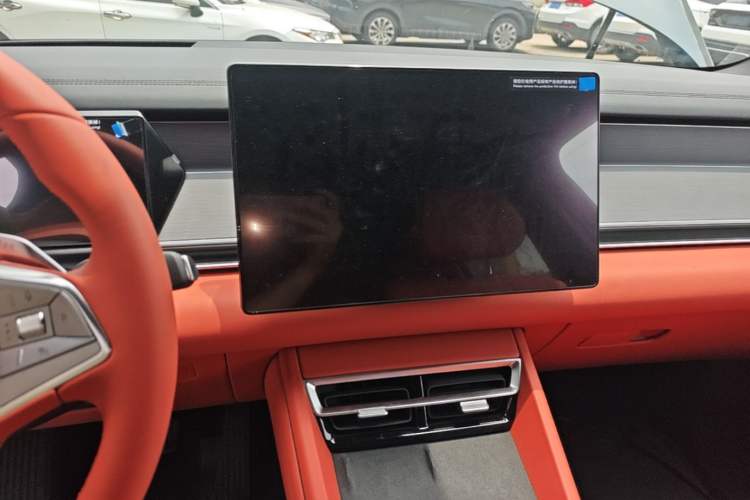 Used BYD Tang L 2025 EV 600KM All-Wheel-Drive LiDAR Flagship Model Audio And AC Panel
