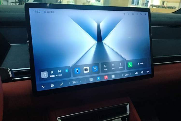 Used BYD Tang L 2025 DM 175KM Drone Player Edition Audio And AC Panel