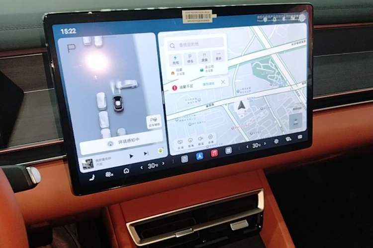 Used BYD Tang L 2025 DM 175KM Drone Player Edition Audio And AC Panel