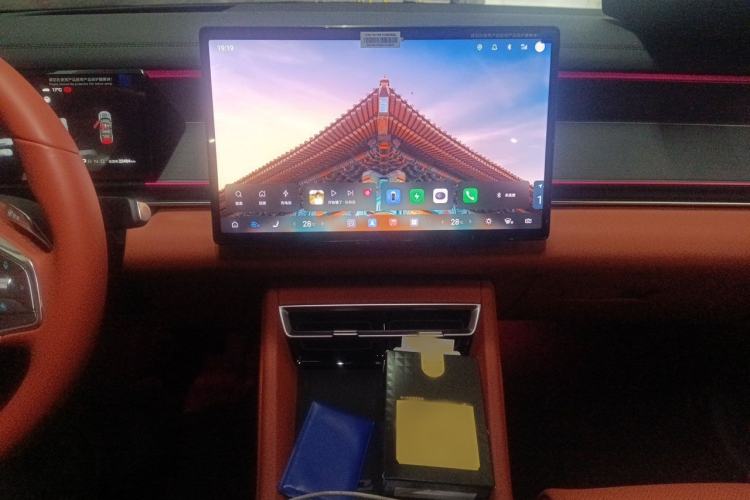 Used BYD Tang L 2025 DM 175KM Drone Player Edition Audio And AC Panel
