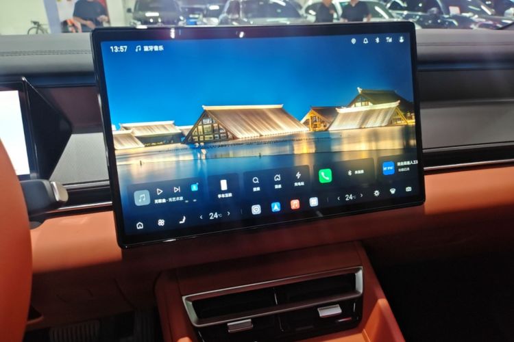 Used BYD Tang L 2025 EV with 670 km Range LiDAR and Premium Features Audio And AC Panel