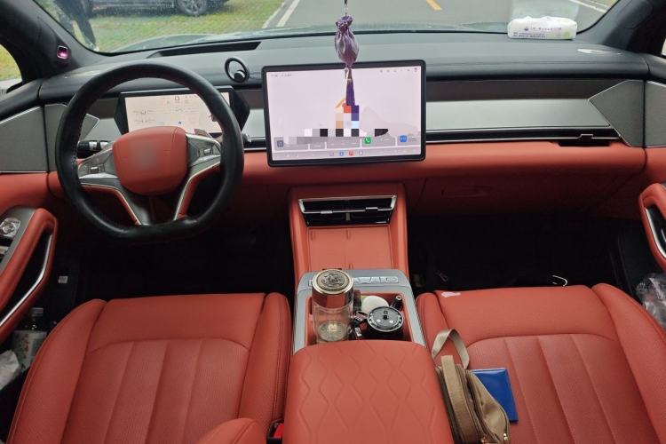 Used BYD Tang L 2025 DM 215KM LiDAR Flagship Model Center Console