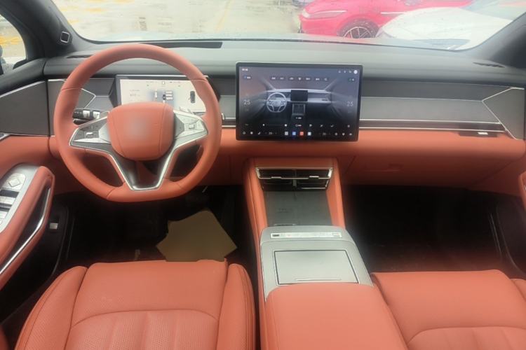 Used BYD Tang L 2025 DM 175KM Drone Player Edition Center Console