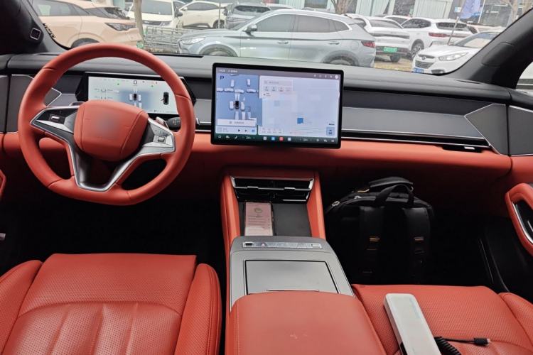 Used BYD Tang L 2025 EV 600KM All-Wheel-Drive LiDAR Flagship Model Center Console
