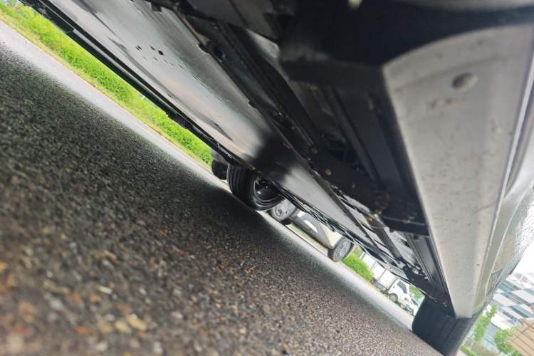 Used BYD Tang L 2025 DM 215KM LiDAR Flagship Model Chassis Front Left