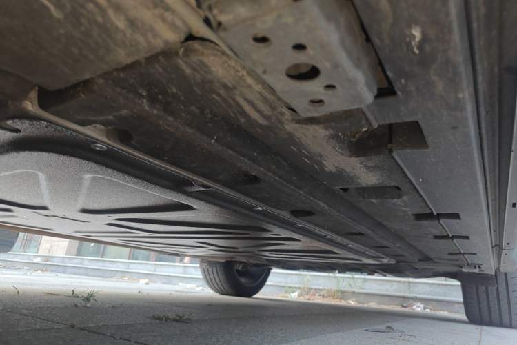 Used BYD Tang L 2025 DM 175KM Drone Player Edition Chassis Front Left