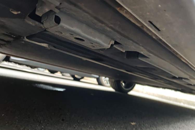 Used BYD Tang L 2025 DM 175KM Drone Player Edition Chassis Front Left