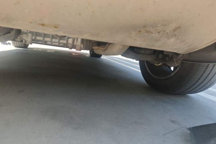 Used BYD Tang L 2025 DM 200KM Four-Wheel Drive LiDAR Flagship Model Chassis Rear
