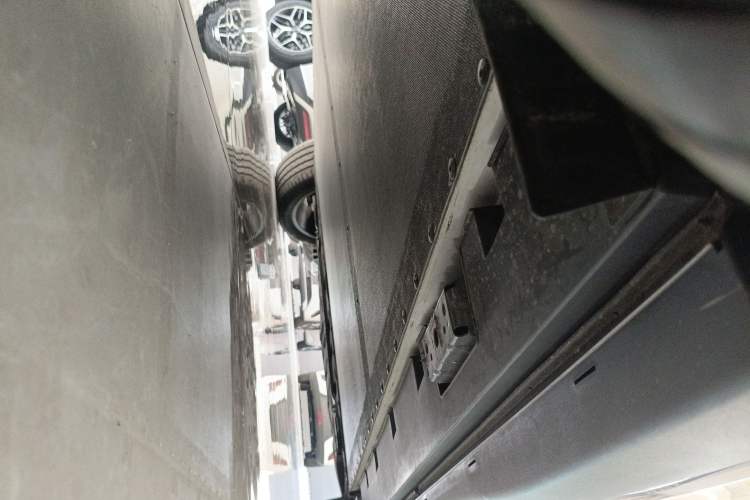 Used BYD Tang L 2025 EV 600KM All-Wheel-Drive LiDAR Flagship Model Chassis Rear Right