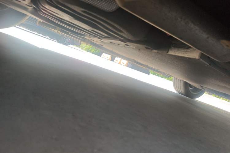 Used BYD Tang L 2025 DM 200KM Four-Wheel Drive LiDAR Flagship Model Chassis Rear Right