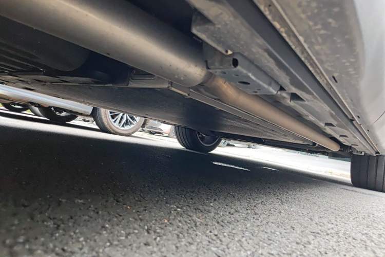 Used BYD Tang L 2025 DM 175KM Drone Player Edition Chassis Rear Right