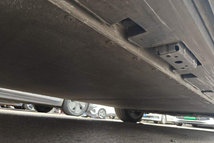 Used BYD Tang L 2025 EV 600KM All-Wheel-Drive LiDAR Flagship Model Chassis Rear Right