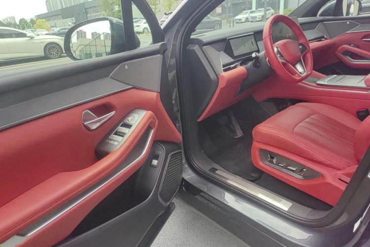 Used BYD Tang L 2025 EV 600KM All-Wheel-Drive LiDAR Flagship Model Driver Seat