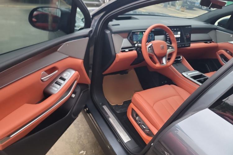 Used BYD Tang L 2025 DM 215KM LiDAR Flagship Model Driver Seat