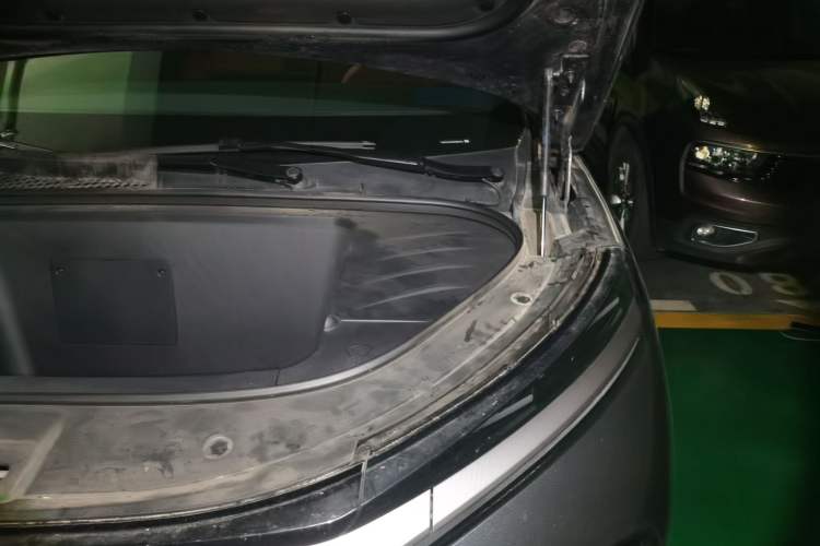 Used BYD Tang L 2025 EV with 670 km Range LiDAR and Premium Features Engine Bay Left