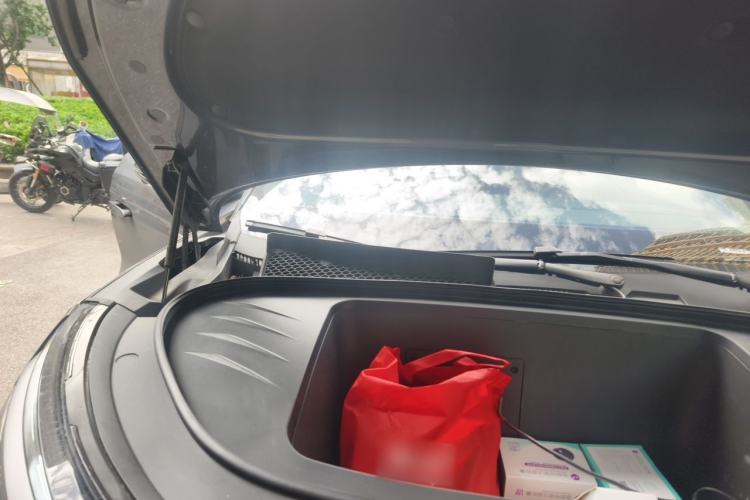 Used BYD Tang L 2025 EV with 670 km Range LiDAR and Premium Features Engine Bay Right