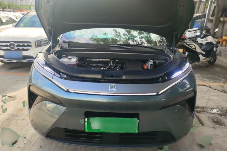 Used BYD Tang L 2025 DM 175KM Drone Player Edition Engine Bay