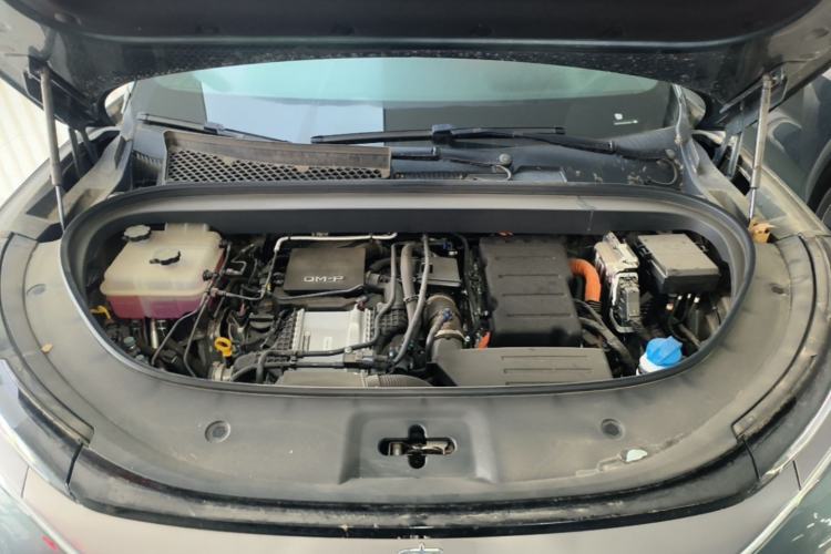 Used BYD Tang L 2025 DM 175KM Drone Player Edition Engine Bay