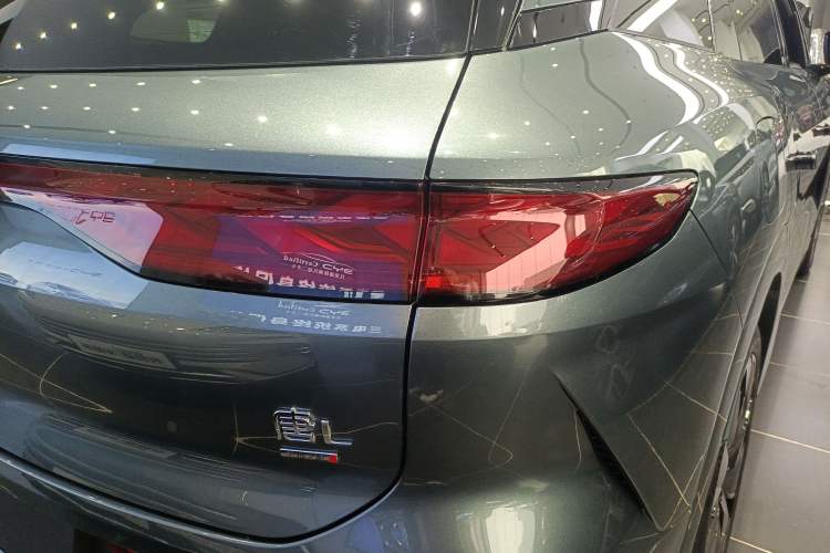 Used BYD Tang L 2025 DM 175KM Drone Player Edition Exterior 3