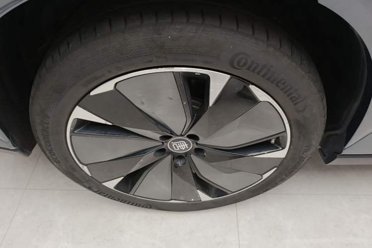 Used BYD Tang L 2025 EV 600KM All-Wheel-Drive LiDAR Flagship Model Exterior 5