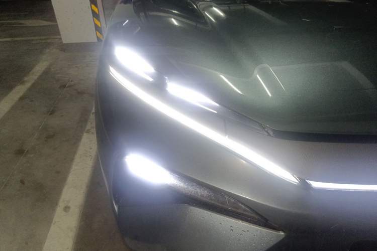 Used BYD Tang L 2025 DM 175KM Drone Player Edition Exterior 6