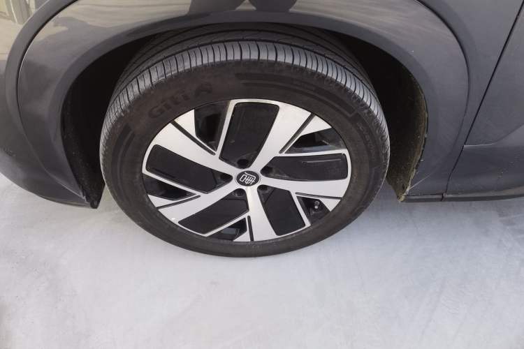 Used BYD Tang L 2025 DM 200KM Four-Wheel Drive LiDAR Flagship Model Exterior 6
