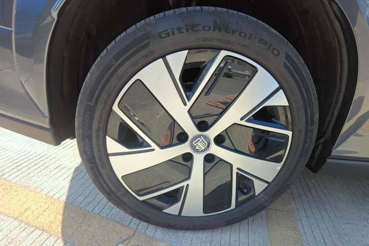 Used BYD Tang L 2025 EV 670KM LiDAR Flagship Version Exterior 8