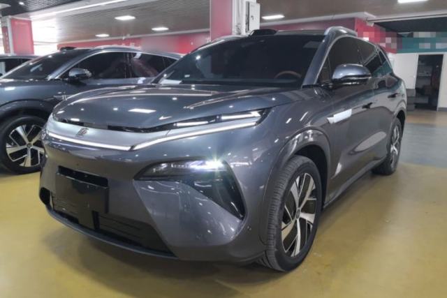Used BYD Tang L 2025 DM 215KM LiDAR Flagship Model