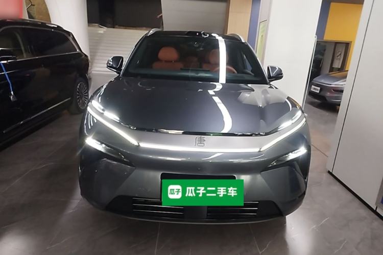 Used BYD Tang L 2025 DM 200KM Four-Wheel Drive LiDAR Flagship Model Front