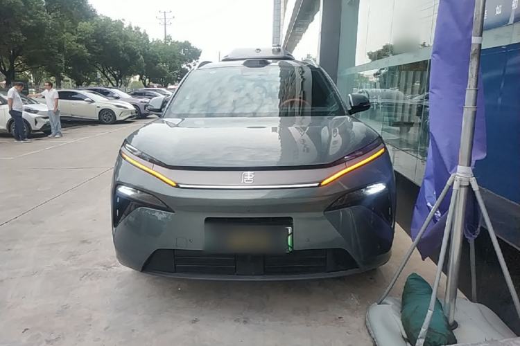 Used BYD Tang L 2025 DM 175KM Drone Player Edition Front