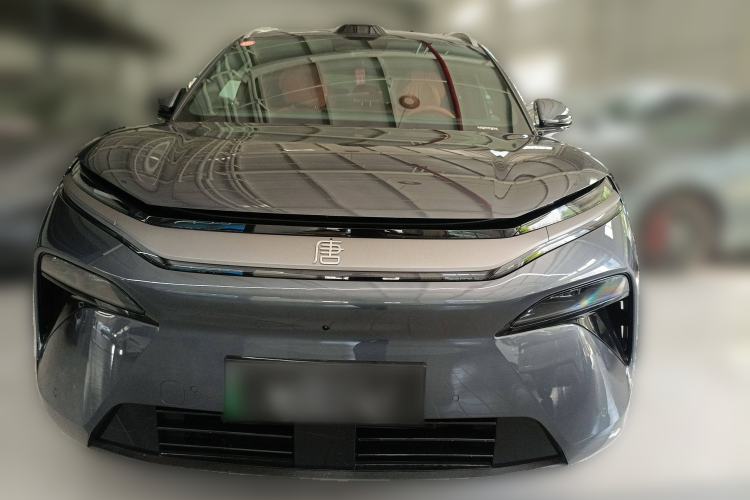 Used BYD Tang L 2025 EV 600KM All-Wheel-Drive LiDAR Flagship Model Front