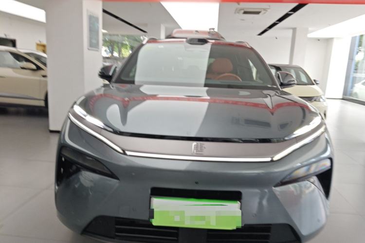 Used BYD Tang L 2025 DM 175KM Drone Player Edition Front