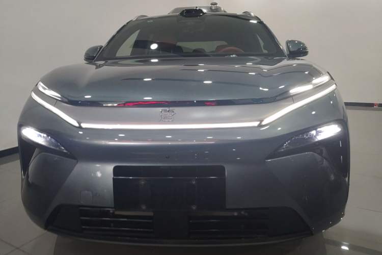 Used BYD Tang L 2025 DM 175KM Drone Player Edition Front