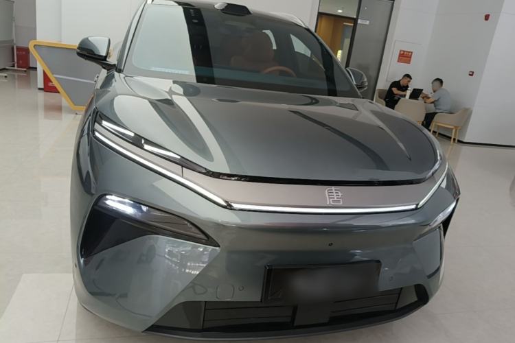Used BYD Tang L 2025 EV 600KM All-Wheel-Drive LiDAR Flagship Model Front