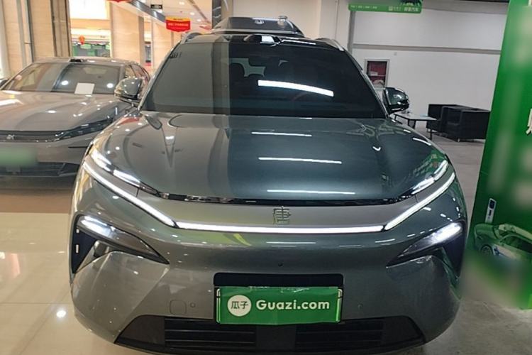 Used BYD Tang L 2025 DM 175KM Drone Player Edition Front