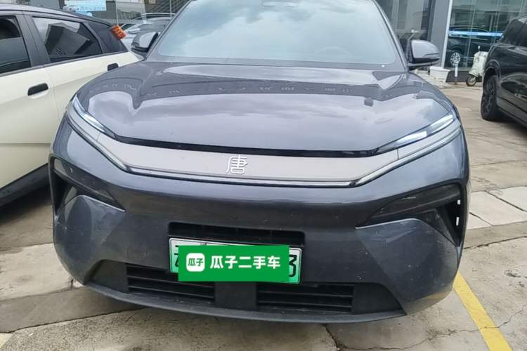 Used BYD Tang L 2025 DM 200KM Four-Wheel Drive LiDAR Flagship Model Front