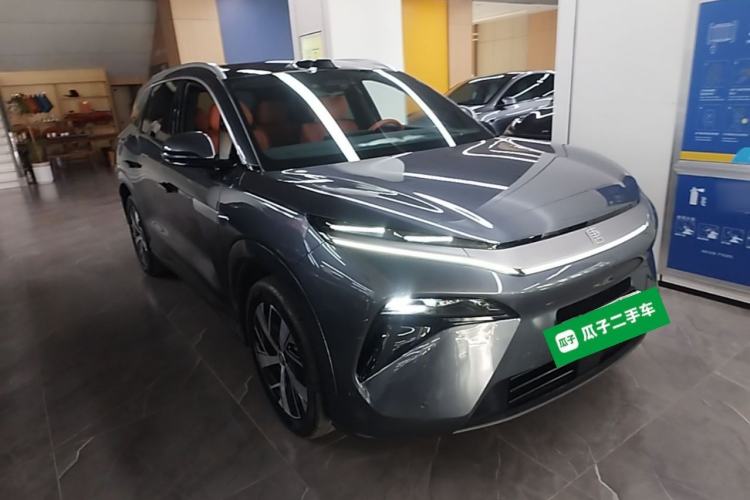 Used BYD Tang L 2025 DM 200KM Four-Wheel Drive LiDAR Flagship Model Front Right 45 Deg