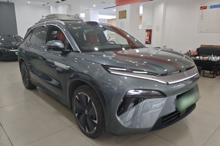 Used BYD Tang L 2025 DM 175KM Drone Player Edition Front Right 45 Deg