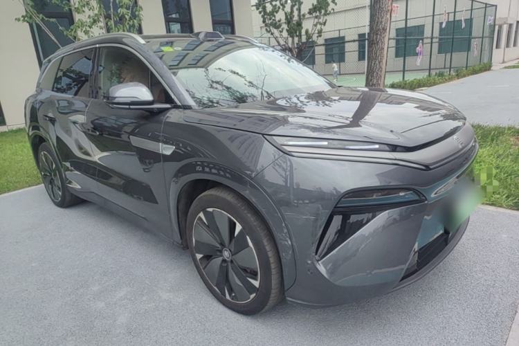 Used BYD Tang L 2025 EV 600KM All-Wheel-Drive LiDAR Flagship Model Front Right 45 Deg