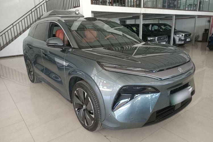 Used BYD Tang L 2025 DM 175KM Drone Player Edition Front Right 45 Deg