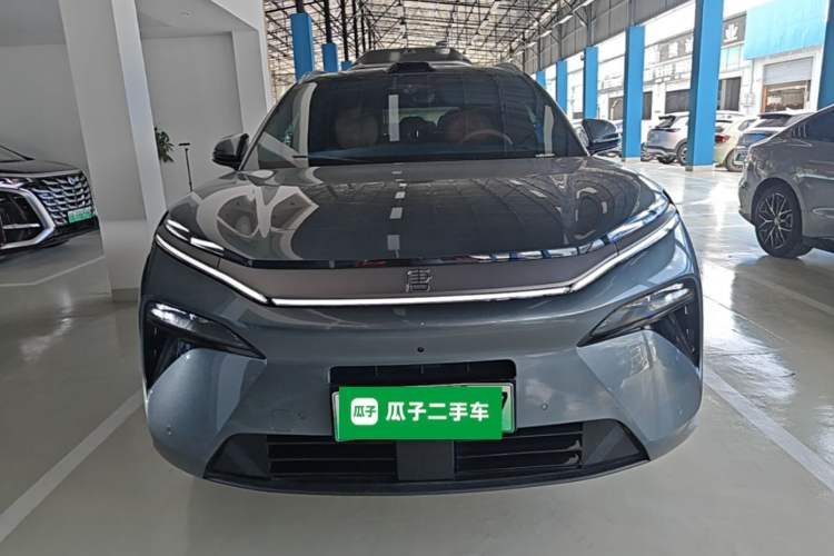Used BYD Tang L 2025 DM 175KM Drone Player Edition Front