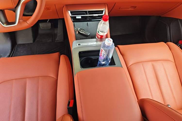 Used BYD Tang L 2025 DM 175KM Drone Player Edition Gear Lever