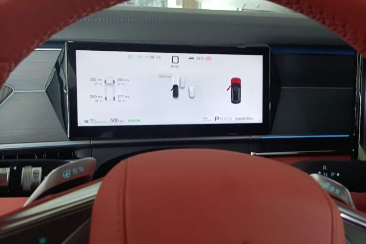 Used BYD Tang L 2025 EV 600KM All-Wheel-Drive LiDAR Flagship Model Instrument Cluster