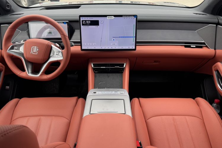 Used BYD Tang L 2025 EV 600KM All-Wheel-Drive LiDAR Flagship Model Interior 6