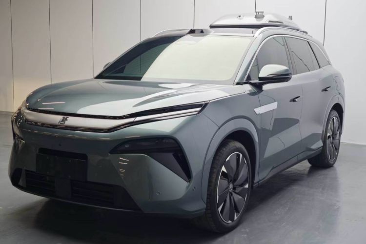 BYD Tang L 2025 DM 175KM Drone Player Edition