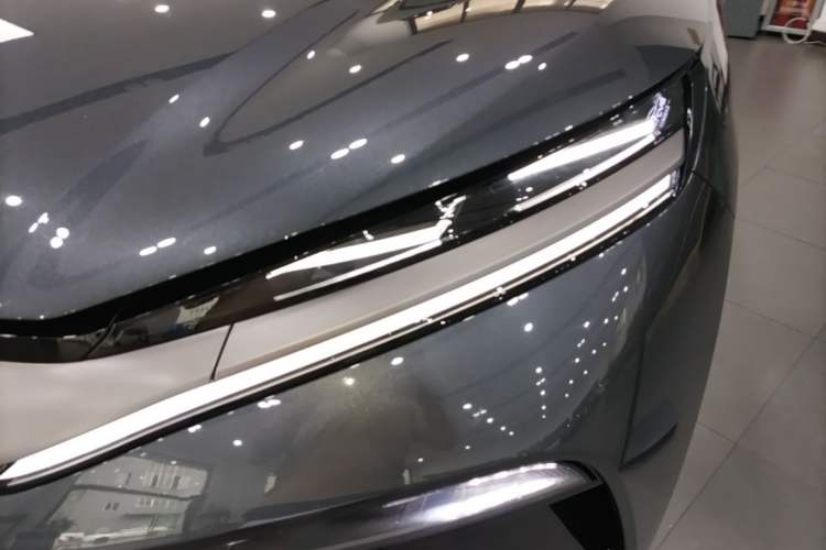 Used BYD Tang L 2025 EV 600KM All-Wheel-Drive LiDAR Flagship Model Left Front Headlight
