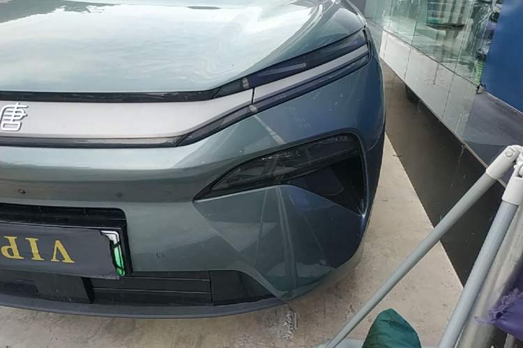 Used BYD Tang L 2025 DM 175KM Drone Player Edition Left Front Headlight
